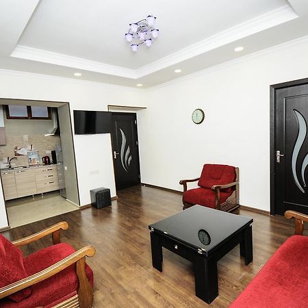 Elegant Modern Apartment Tbilisi Buitenkant foto