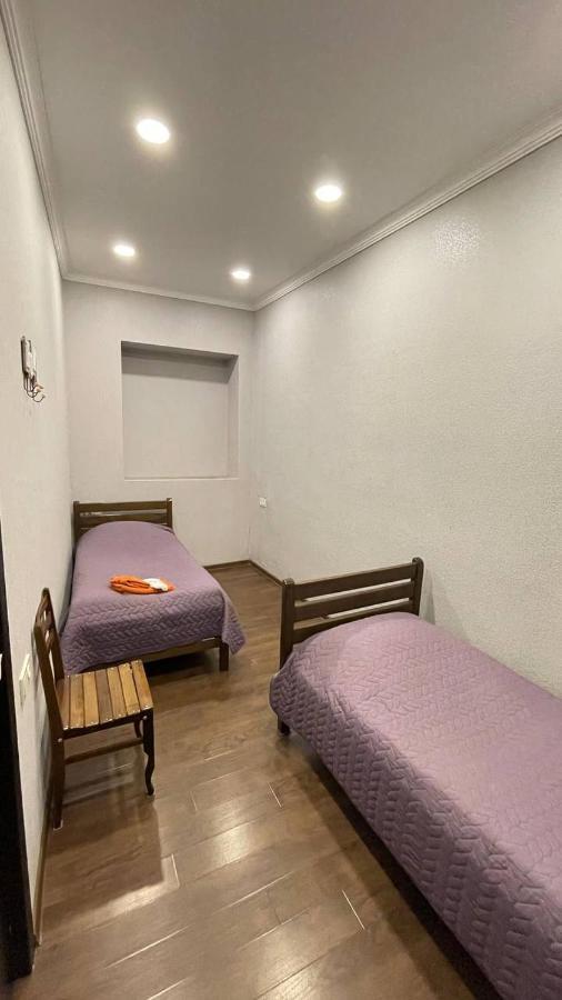 Elegant Modern Apartment Tbilisi Buitenkant foto