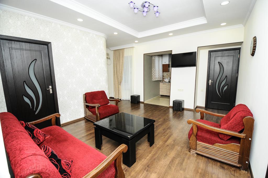 Elegant Modern Apartment Tbilisi Buitenkant foto