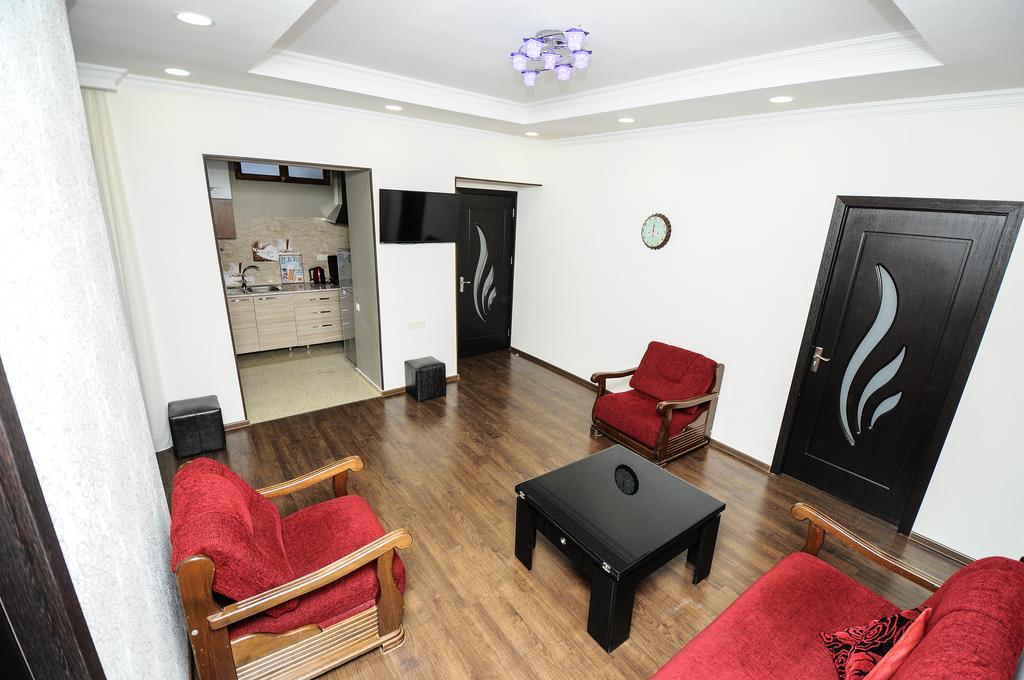 Elegant Modern Apartment Tbilisi Buitenkant foto
